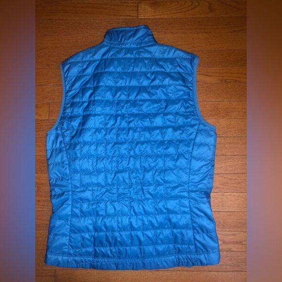 NWT Patagonia Nano Puff Vest - Picture 6 of 6